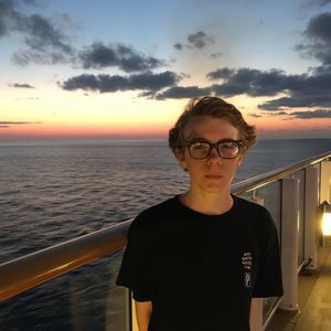 Meet your Posher, Jake